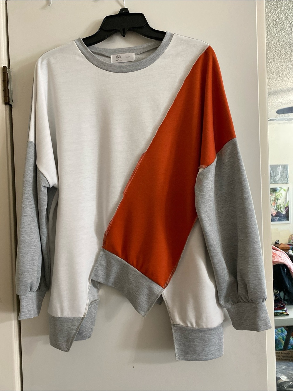 Liam&Co. Colorblock Pullover - White, Gray & Orange. No piling.